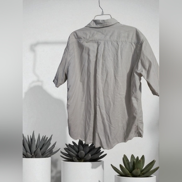 Croft & Barrow Casual Button Down Men's Shirt Off White Size X-Large (EUC) - Picture 7 of 11